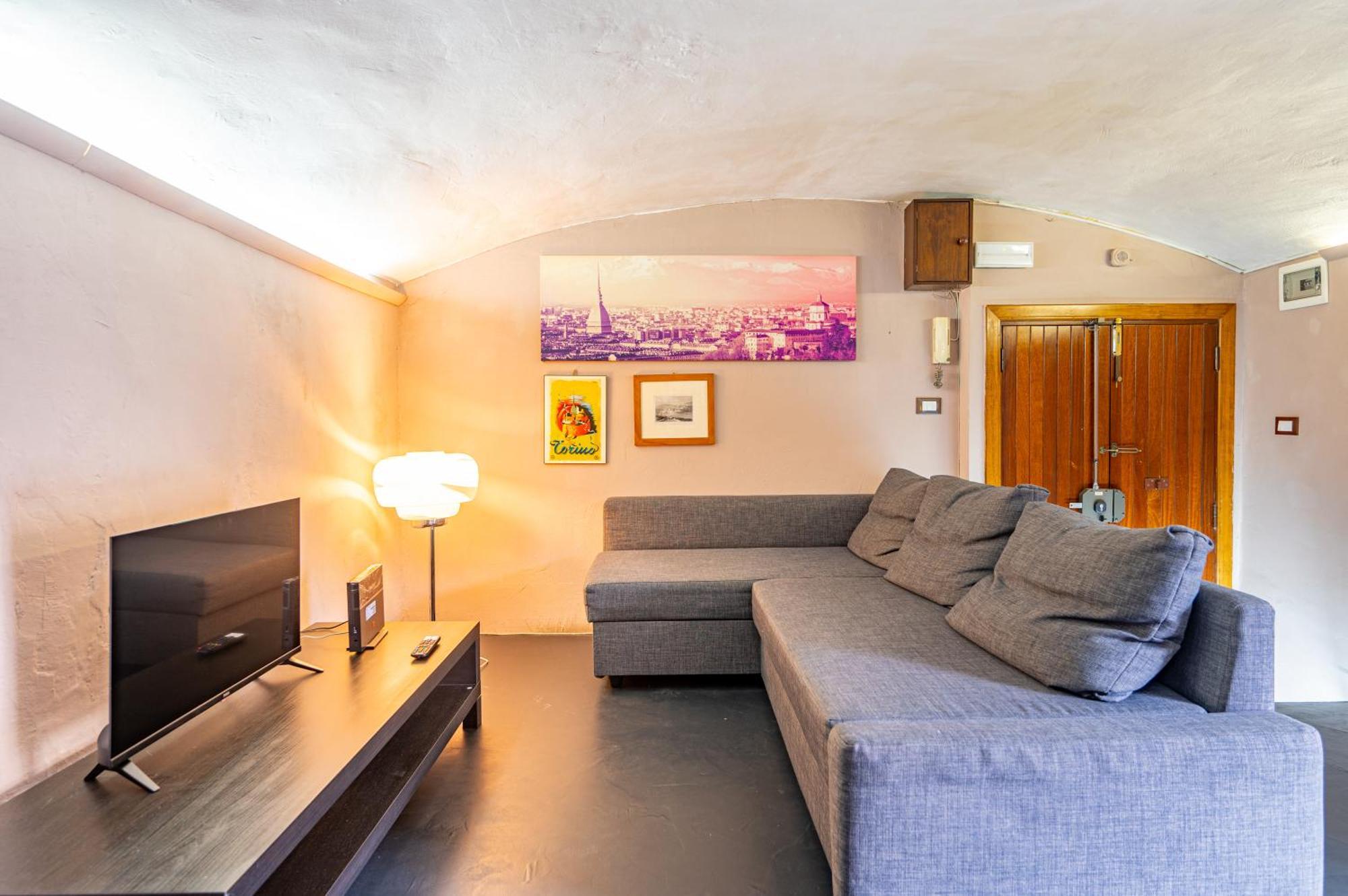 Loft Verga, Cuore E Stile In Centro A * Turin