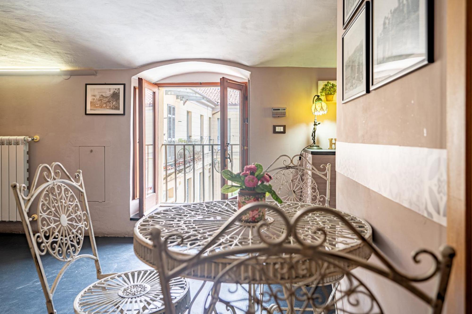 Loft Verga, Cuore E Stile In Centro A * Turin